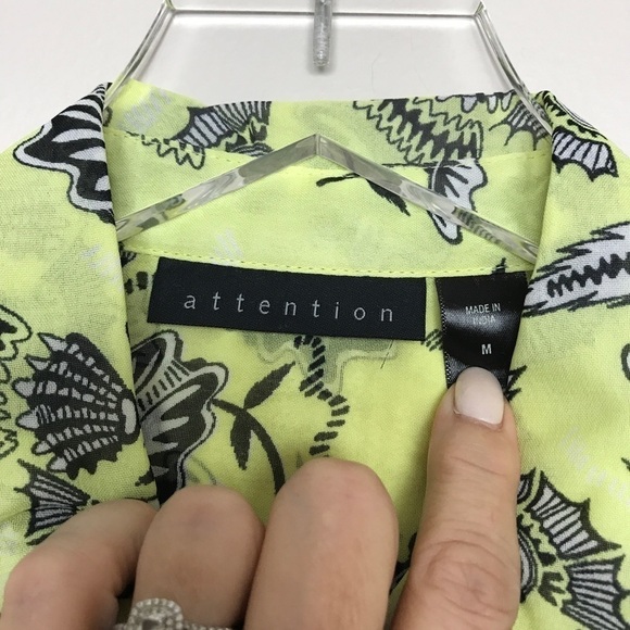 Attention Sleeveless Top Yellow/Black Collar Sz M - Picture 5 of 8